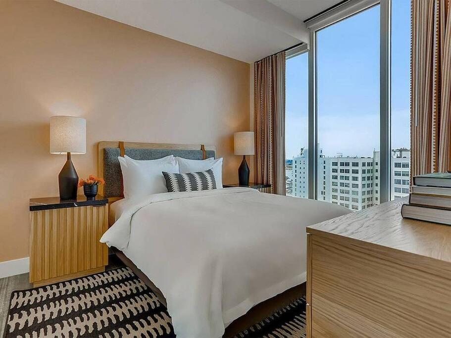 Top Floor High Rise 3 Bed Dtla Skyscraper Penthouse Los Angeles Exteriér fotografie